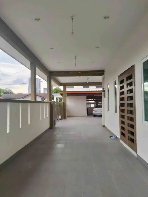 Villa New Comfy Semi-D - 14Pax@5-6 Parking Malacca